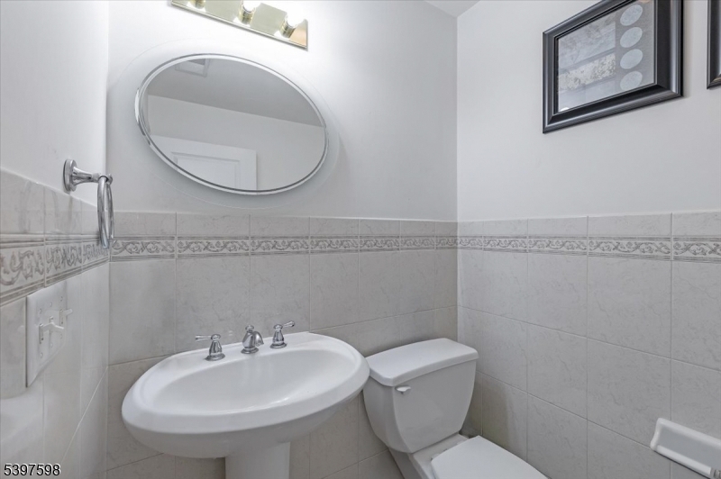 14 Central Ave UNIT 1