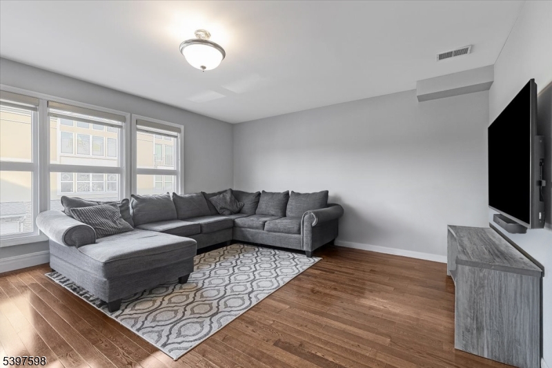 14 Central Ave UNIT 1