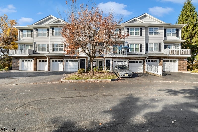3306 Scenic Ct