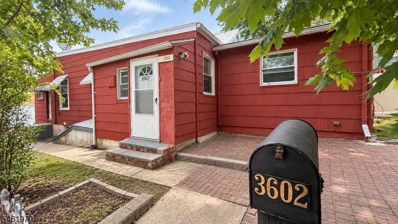 3602 Liberty Ave