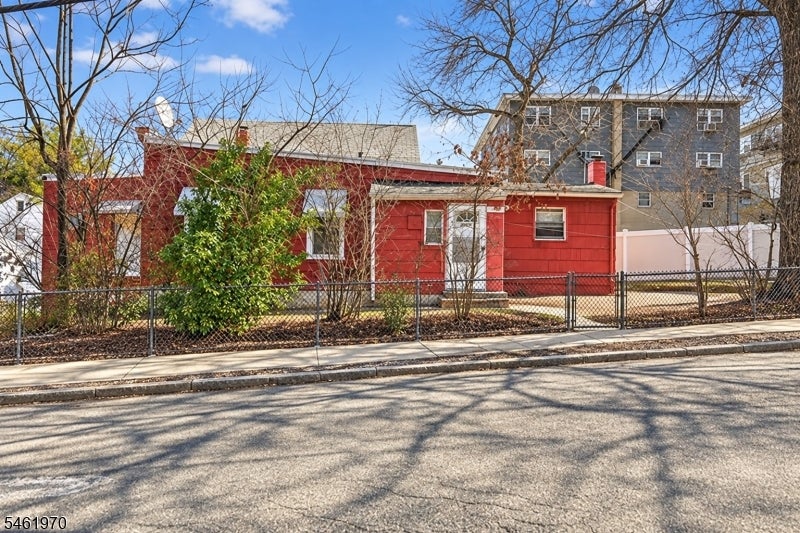 3602 Liberty Ave