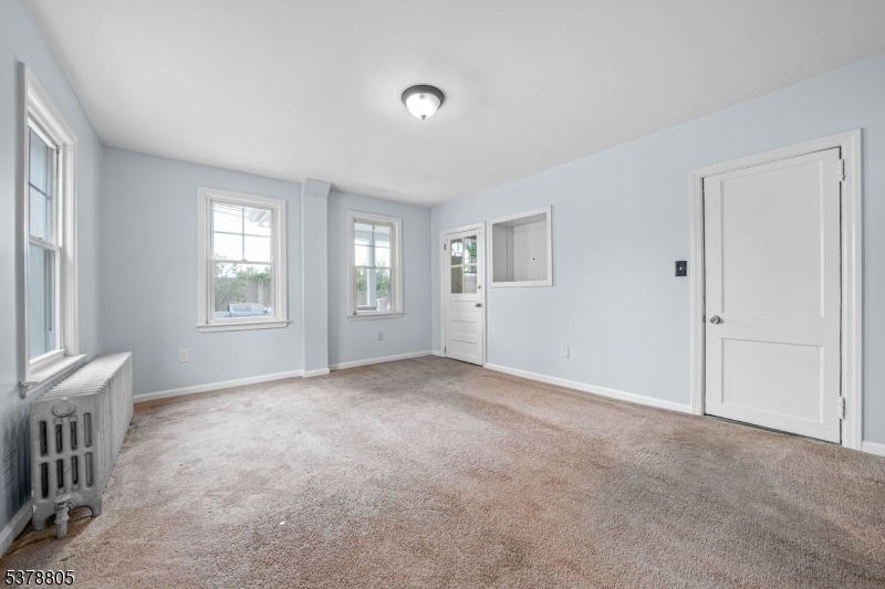 244 Myrtle Avenue, 2 2