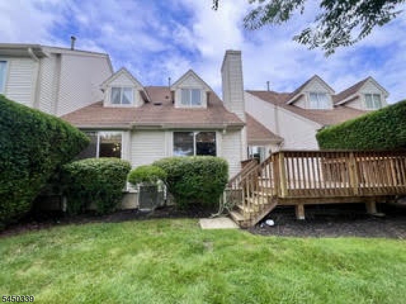 16 Franklin Ct 16