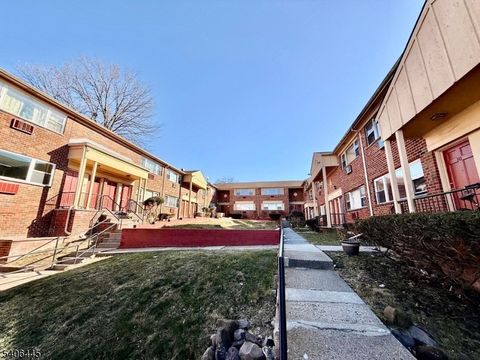 916 Stuyvesant Ave G1 Irvington Twp. NJ 07111