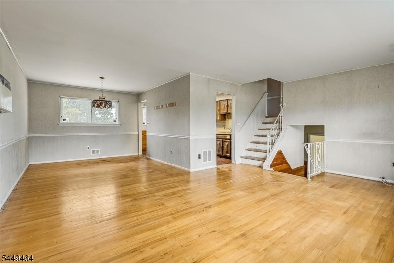 125 Clover Hill Dr