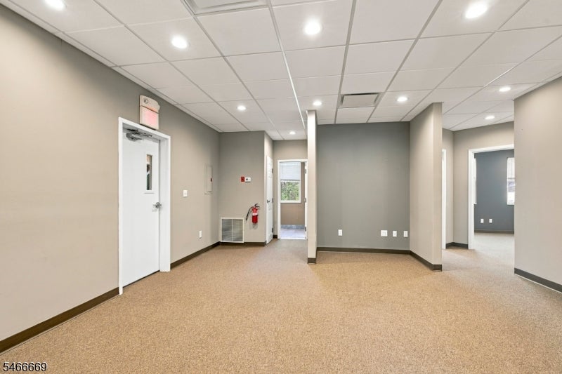 28 Bowling Green Pkwy 2A