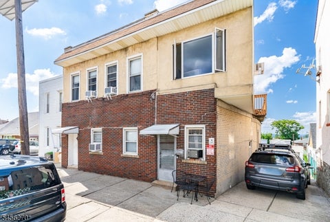 Featured picture for the property 4048895