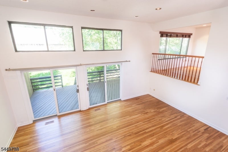 5 Cedar Ln