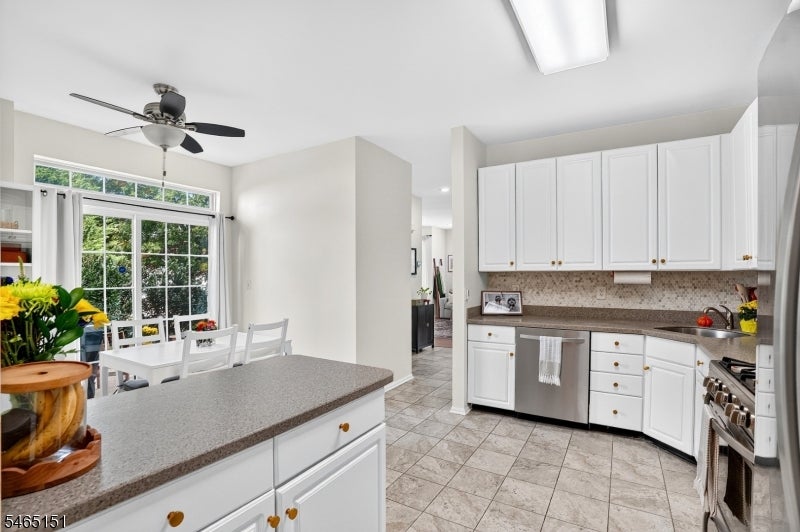 45 Hancock Dr
