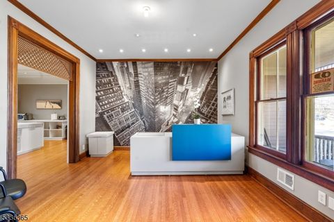 20 Passaic Ave Pompton Lakes Boro NJ 07442