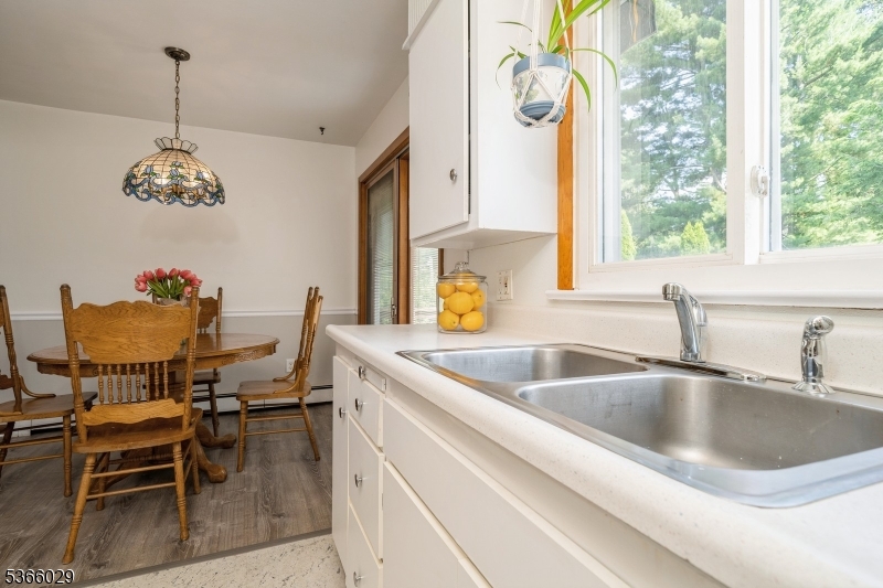 10 Springdale Gardens Rd