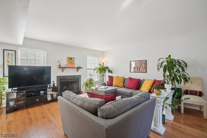139 Skipton Pl