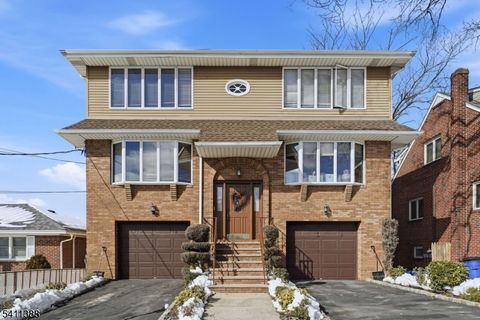 243 Newark Ave Lyndhurst Twp. NJ 07071
