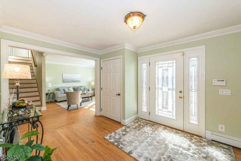 414 Mineral Spring Dr