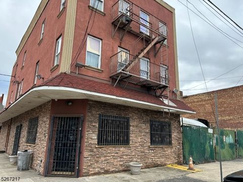 303 Sherman Ave Newark City NJ 07114