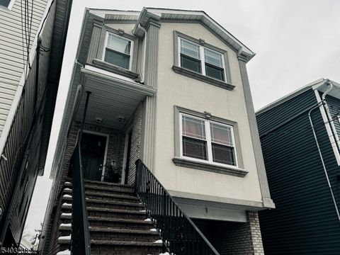 452 Fulton St Elizabeth City NJ 07206