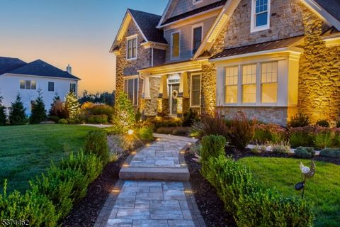 30 Woodmere Rd Upper Saddle River Boro NJ 07458