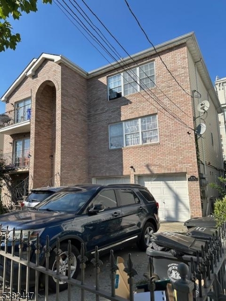 89-91 Hawthorne Ave 3