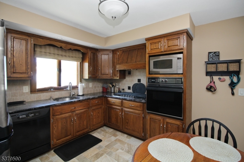 23 Slope Dr