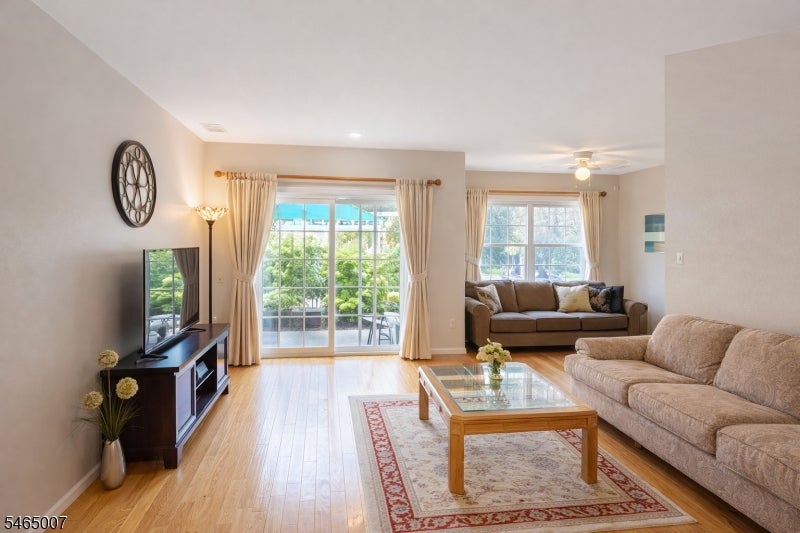 80-107 Ridgewood Rd 107