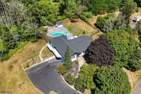 2 Rossi Dr Clinton Twp. NJ 08809