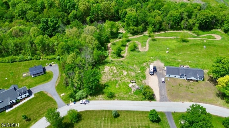 22 Estell Dr