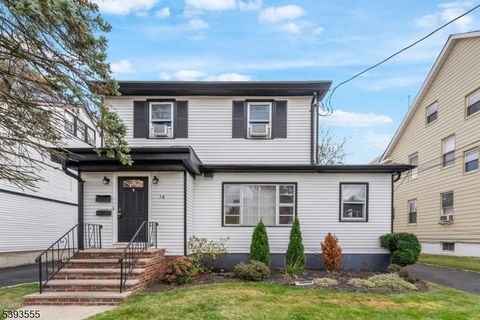 Photo of 14 Brookwood Dr #2, Maplewood, NJ 07040 (MLS # 3994562)