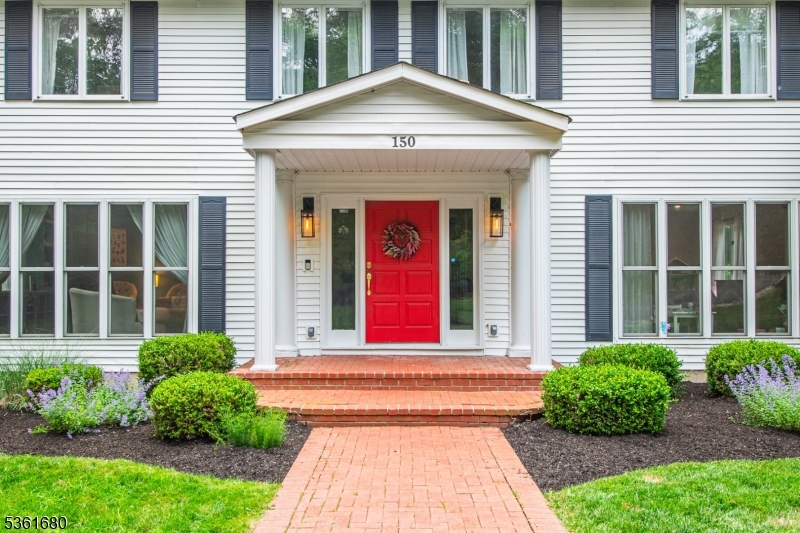 150 Sawmill Rd