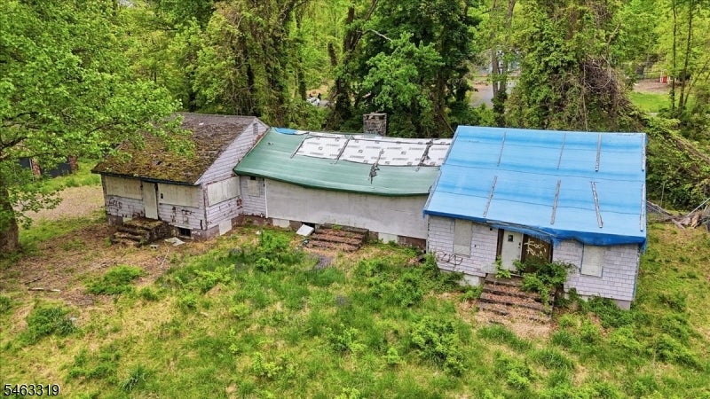 757 Montgomery Rd