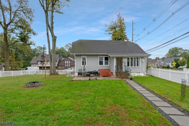 34 Rockview Ter