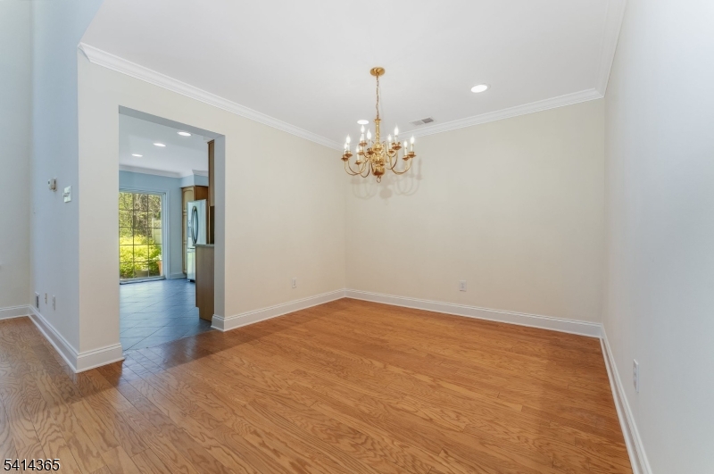 903 Springhouse Dr
