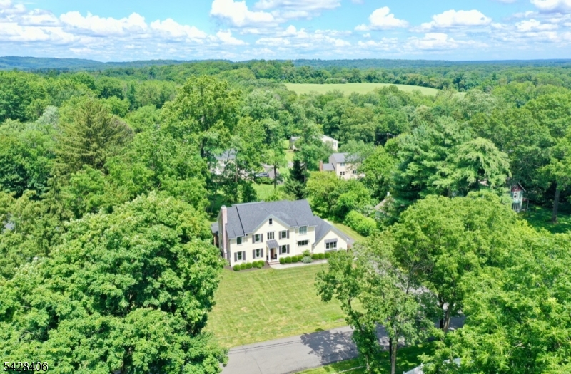 40 Sunnybrook Rd