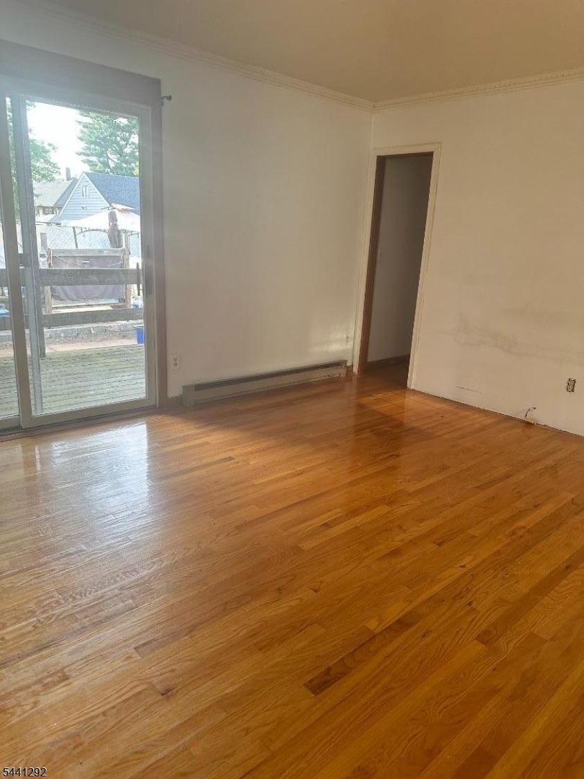 17 Pettit St