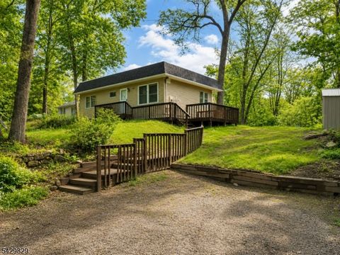 912 E Walnut Dr Stillwater Twp. NJ 07860