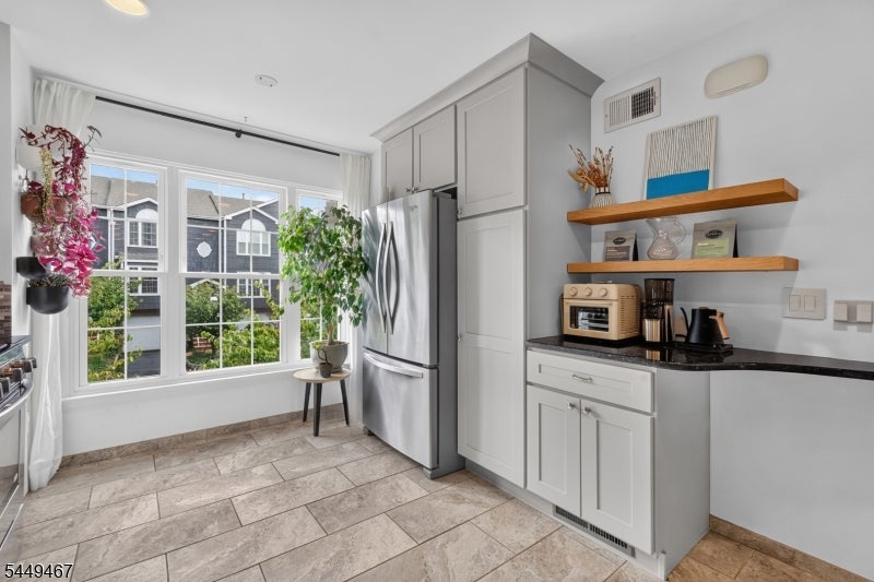 100 Glen Ridge Ave 12