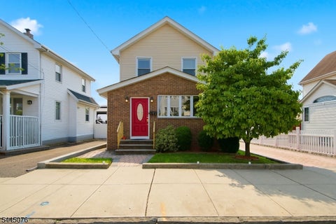 Photo for 142 Morgan Pl