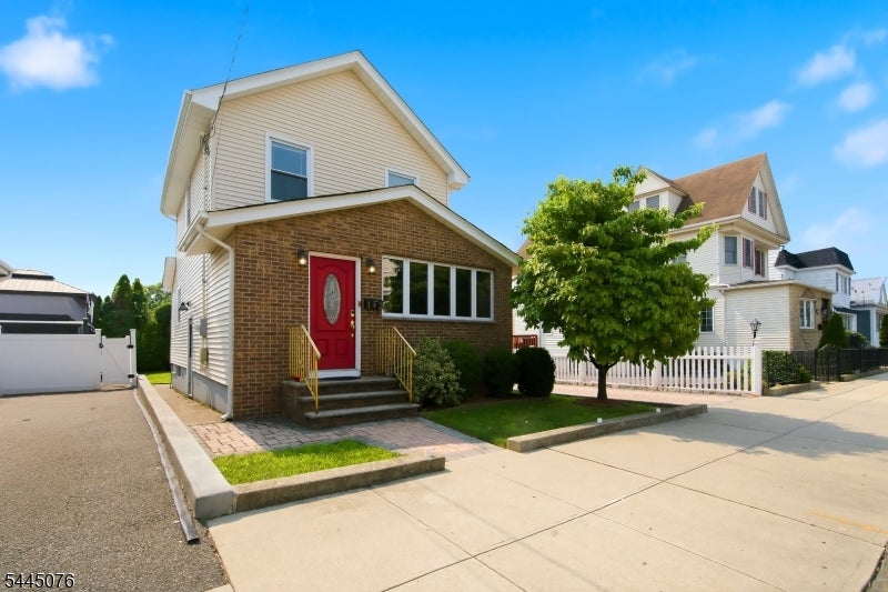 142 Morgan Pl