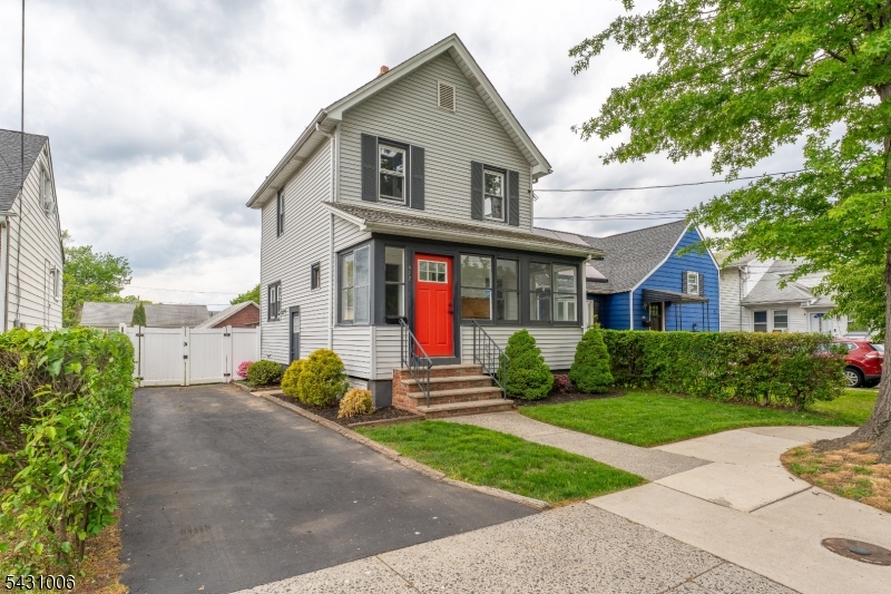 422 Faitoute Ave