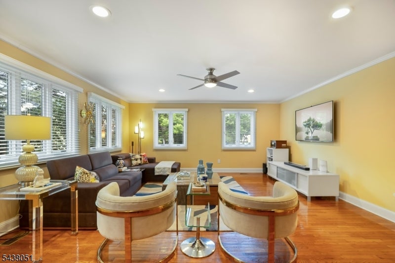 14 Denman Ct