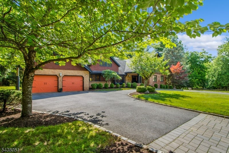 14 Denman Ct