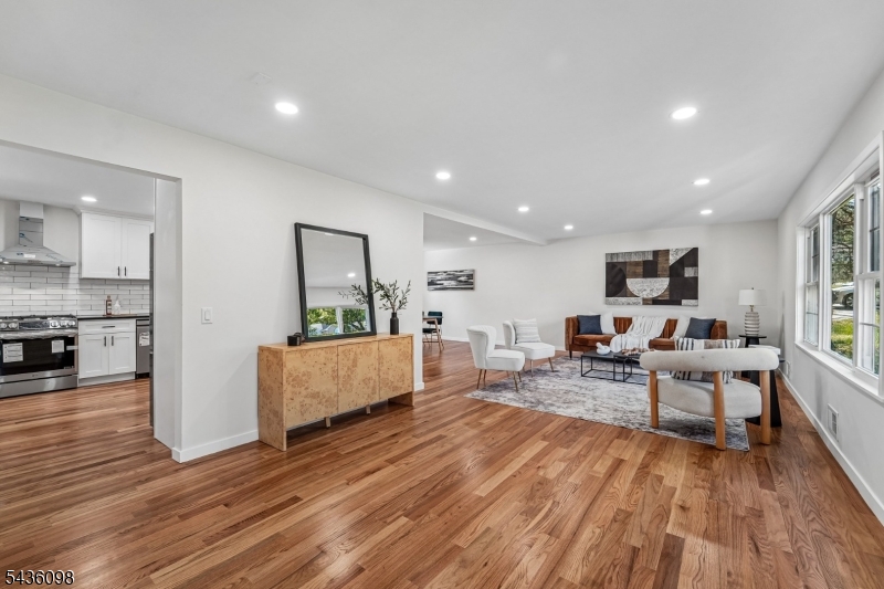 14 Witkowski Way