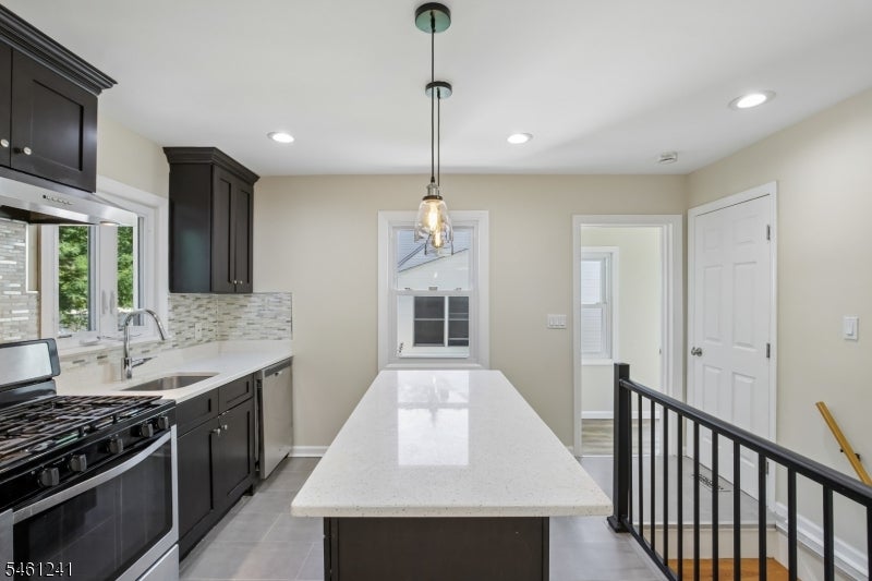 113 Stony Rd