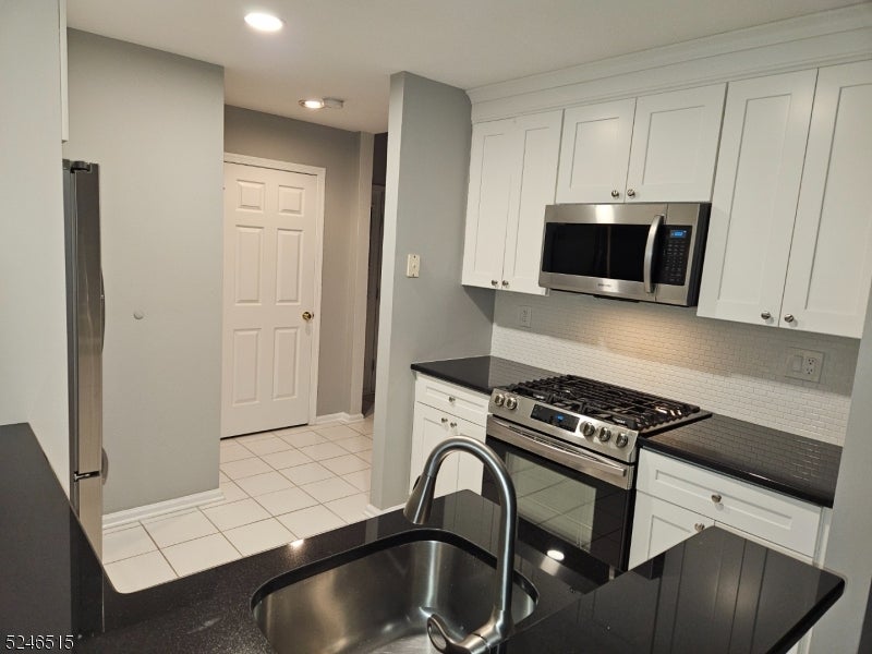 303 ENCLAVE LANE