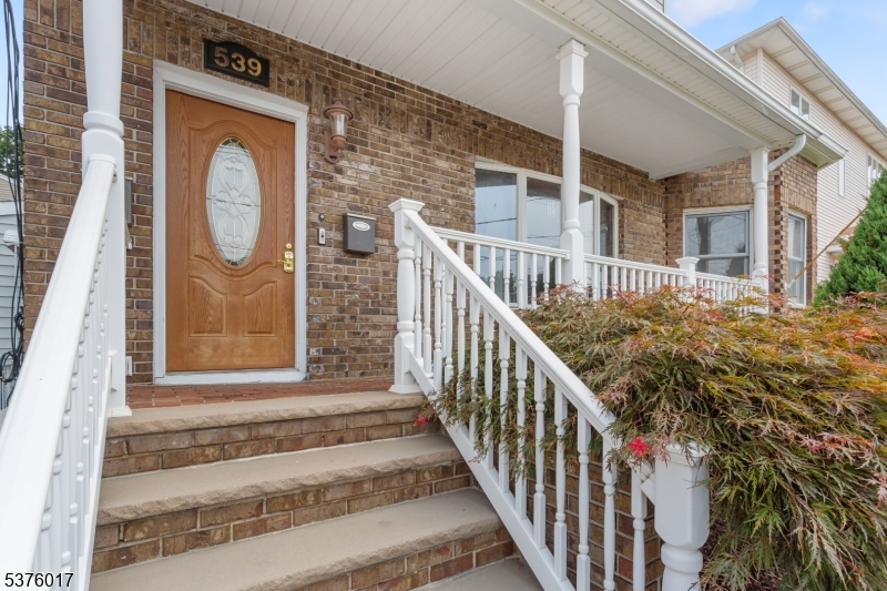 539 Broad St 2