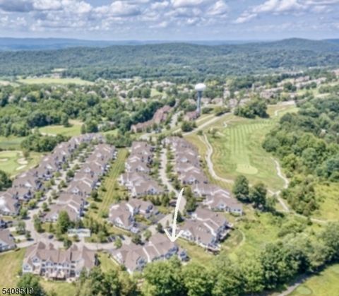 66 Briar Ct Hardyston Twp. NJ 07419