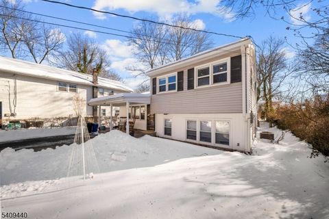77 Riverside Dr Denville Twp. NJ 07834