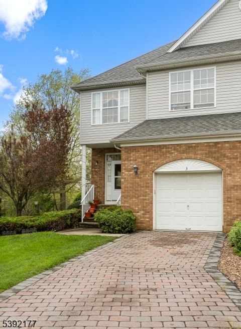 3 Keats Ct East Windsor Twp. NJ 08520