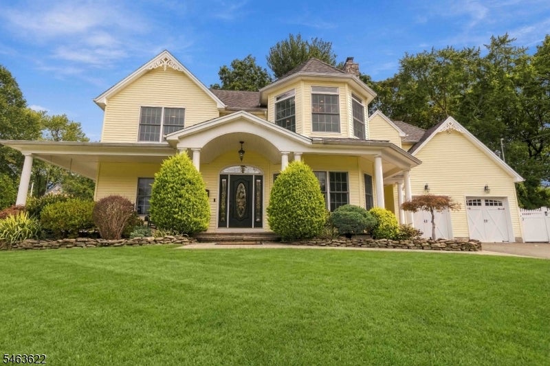 15 Chapel Pl