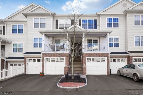 215 Sheffield Ct Denville Twp. NJ 07834