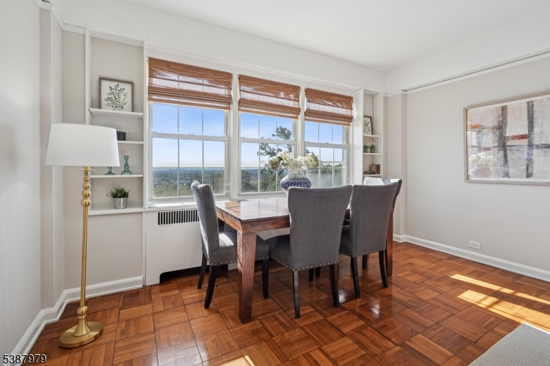 10 Crestmont Rd, 5K 5K